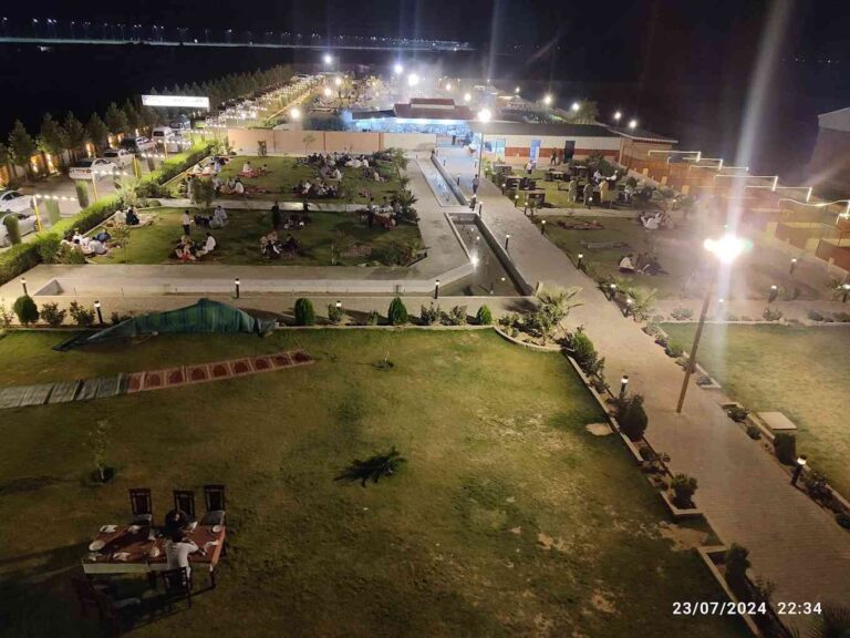 QUetta food club 768x576